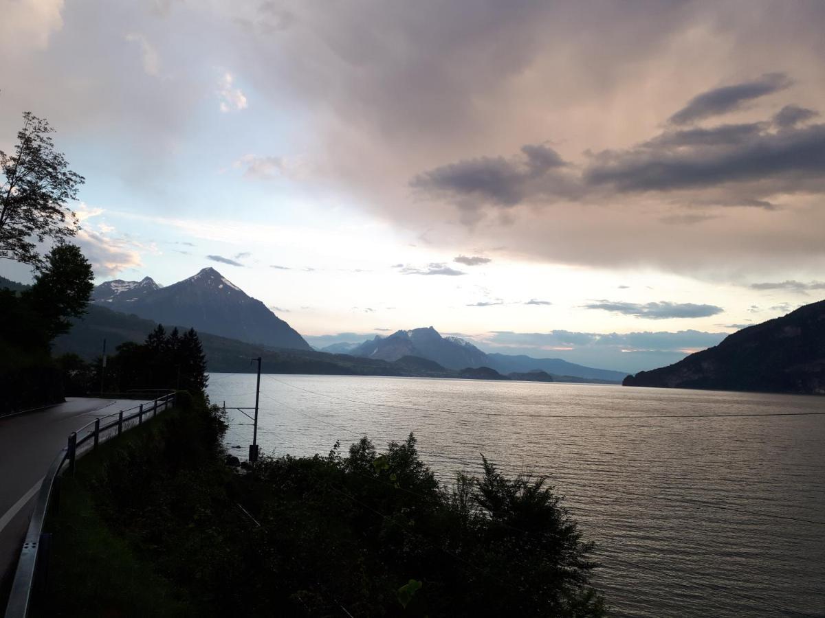 Berner Oberland Am Thunersee Därligen Dış mekan fotoğraf